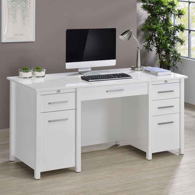 Dylan Home Office