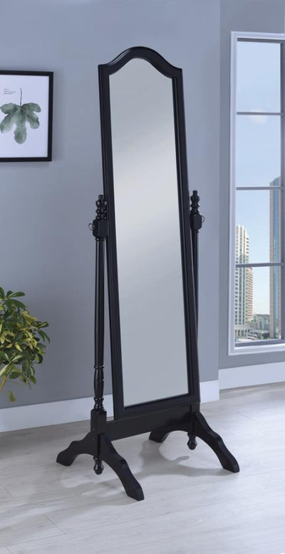 Cabot Entryway & Decor