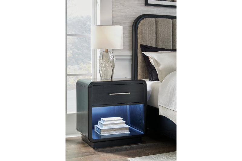 Rowanbeck Nightstand