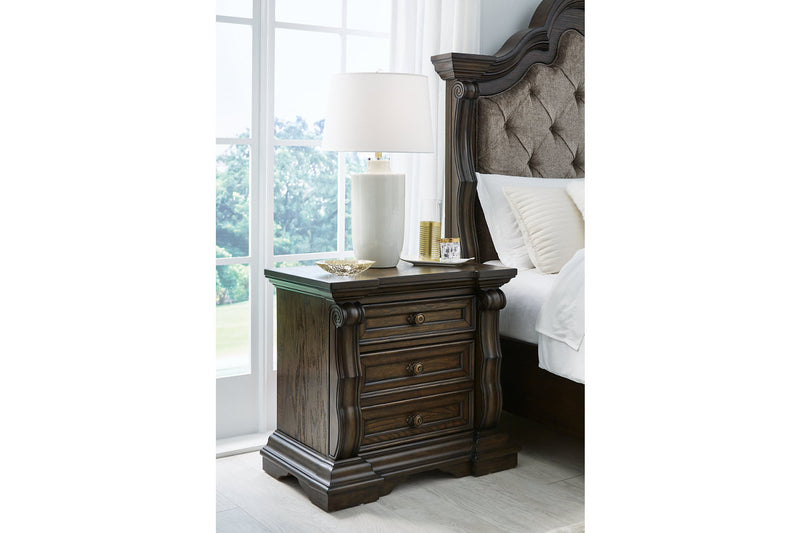 Maylee Nightstand